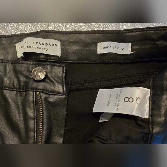 Social Standard Sanctuary Slick Black Coated Jeans - Picture 3 of 12